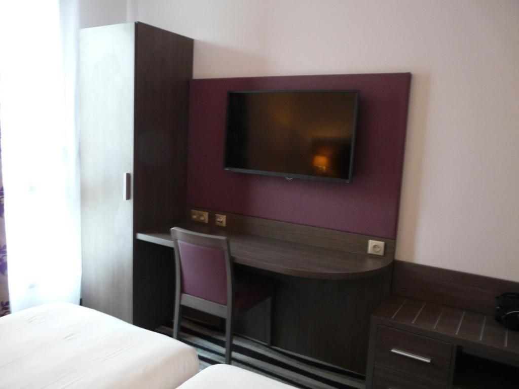 Kyriad Saint Quentin en Yvelines - Montigny Zimmer foto